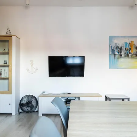 Lägenhet By The Sea 57 Victus By Renters *